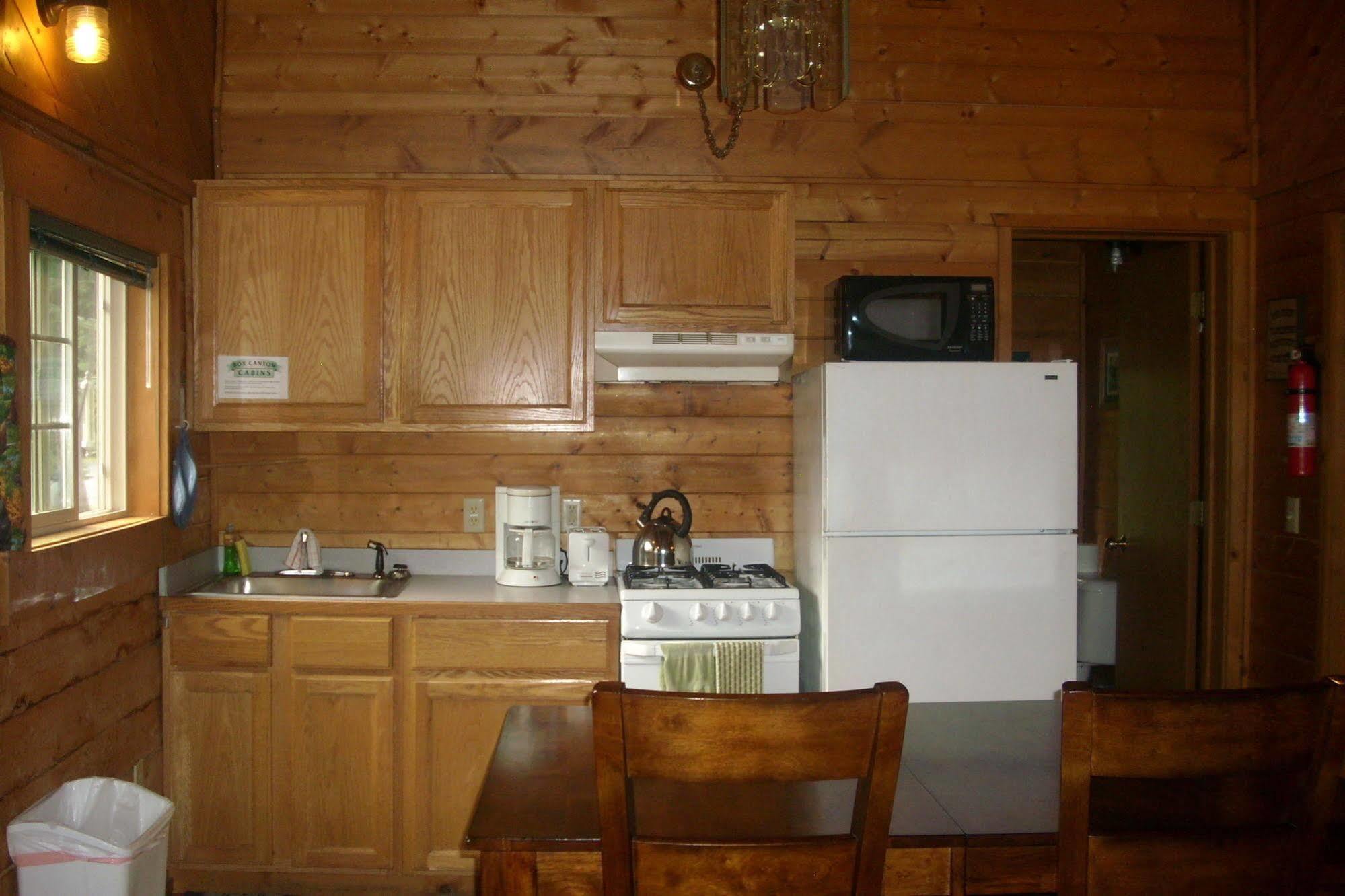 Box Canyon Cabins Seward Exterior foto